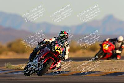 media/Jan-21-2023-CVMA (Sat) [[b9eef8ba1f]]/Race 12 Amateur Supersport Open/